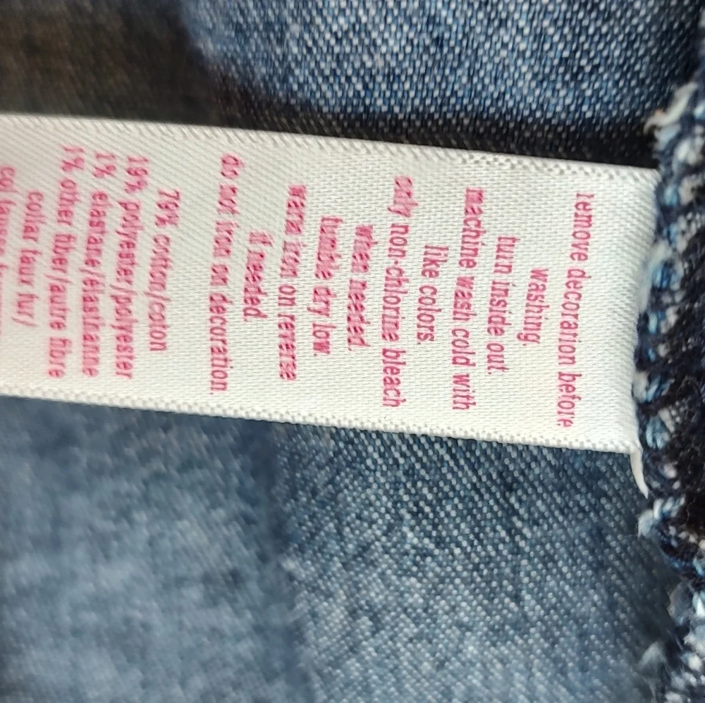 💥3/$20 Justice 8/10 Jean Jacket!